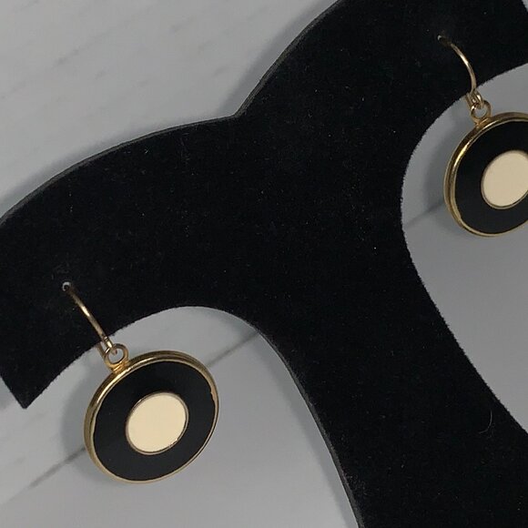 1/20 14Kt Gold Dangle Earrings - Picture 13 of 16